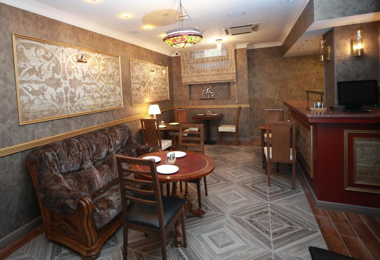 באקו West Inn Hotel & Restaurant Nz מראה חיצוני תמונה
