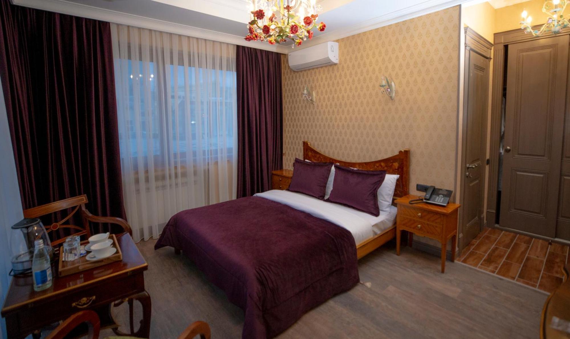 באקו West Inn Hotel & Restaurant Nz מראה חיצוני תמונה